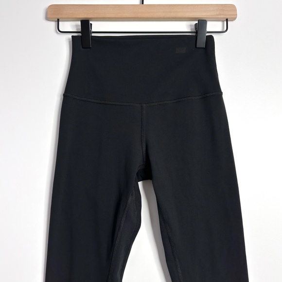 LULULEMON Align Crop Leggings 21" - Picture 2 of 7